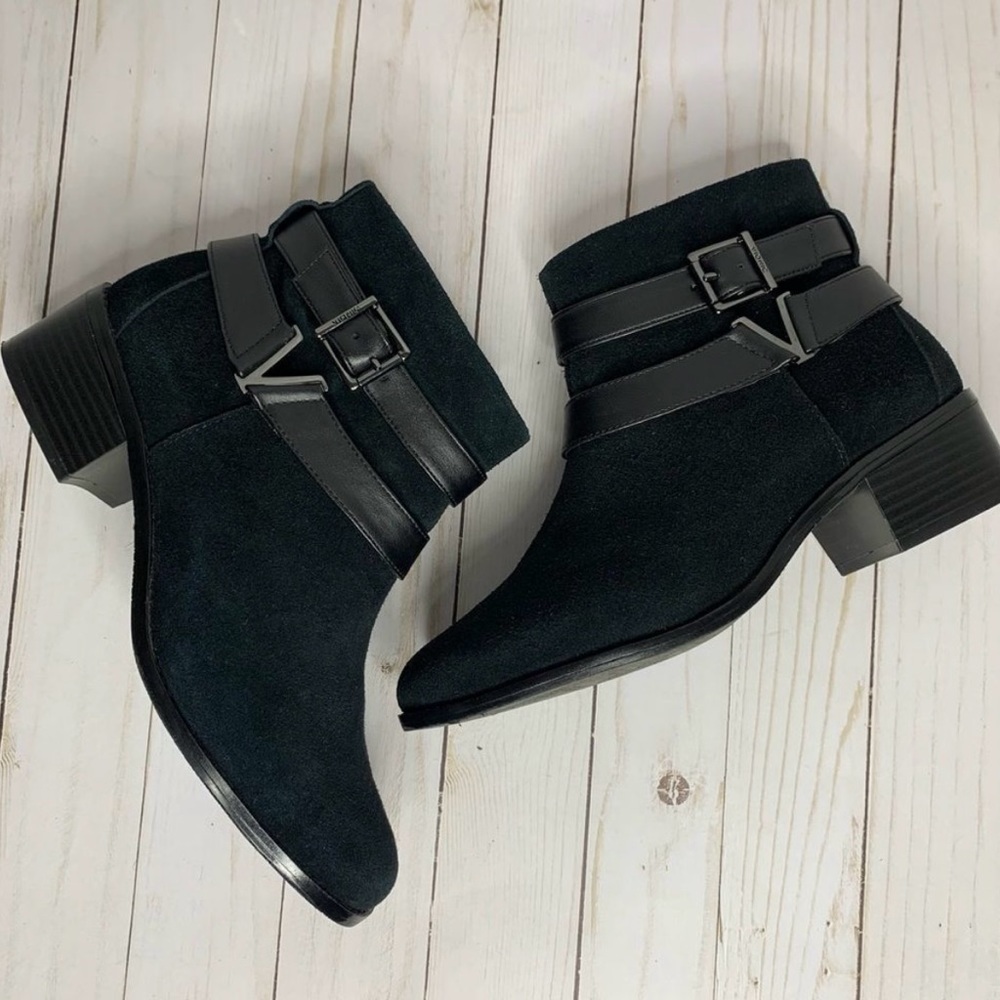 Vionic Mana Buckle Strap Boot Bootie Suede Black